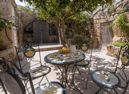 19Th Century Magical House In Galilee Eilabun Exterior foto