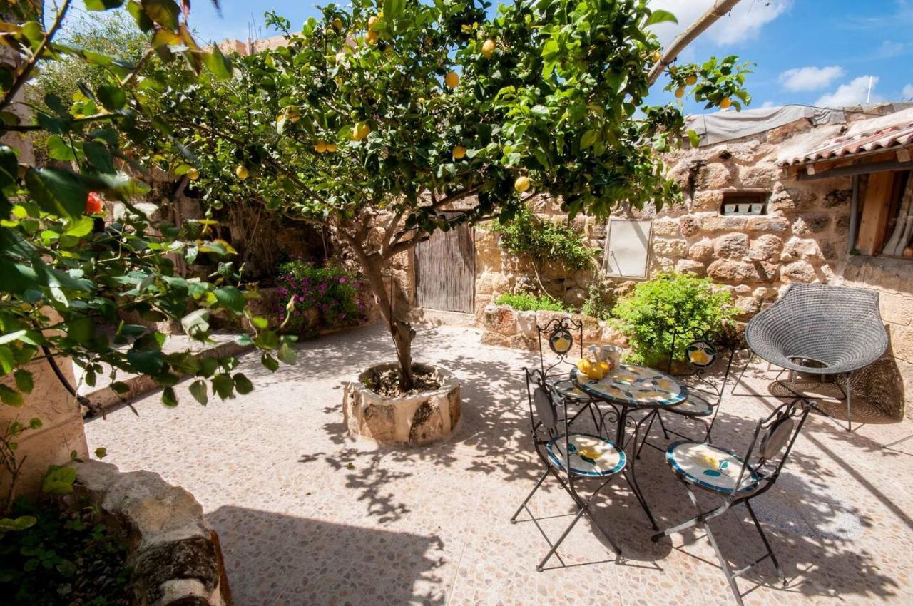 19Th Century Magical House In Galilee Eilabun Exterior foto