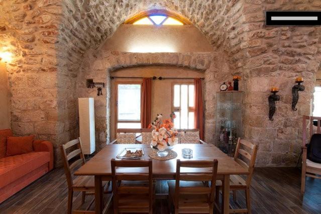 19Th Century Magical House In Galilee Eilabun Exterior foto